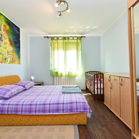 Дом отдыха House Veli Vrh 2322