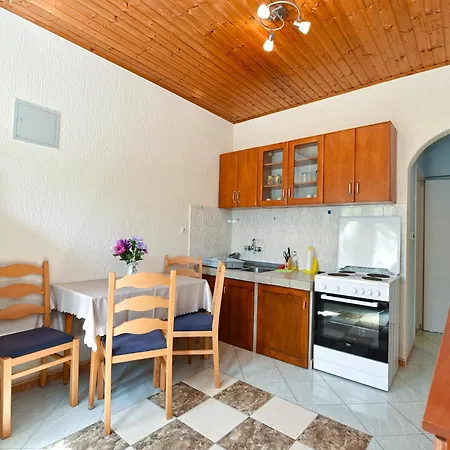 Дом отдыха House Veli Vrh 2322 Пула