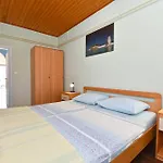 House Veli Vrh 2322 Будинок відпочинку *