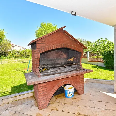 House Veli Vrh 2322 *