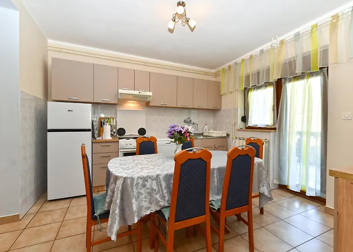 House Veli Vrh 2322 * Pula