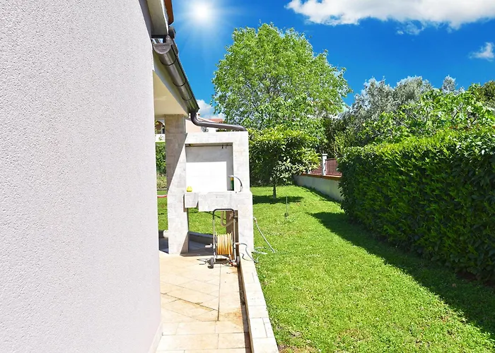 Будинок відпочинку House Veli Vrh 2322