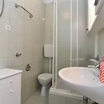 House Veli Vrh 2322 *