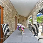 House Veli Vrh 2322