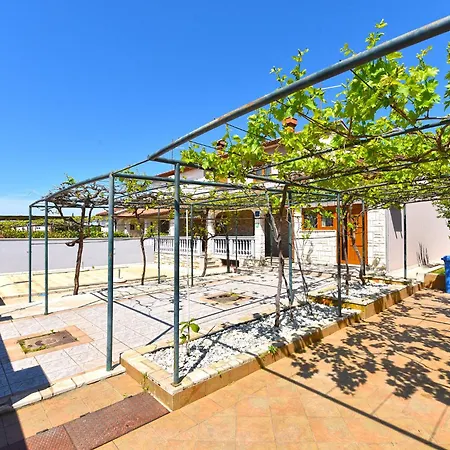 House Veli Vrh 2322 Vakantiehuis